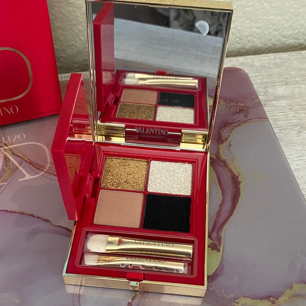 Valentino COLOR-FLIP EYESHADOW PALETTE - When In Roma - Picture 7 of 7